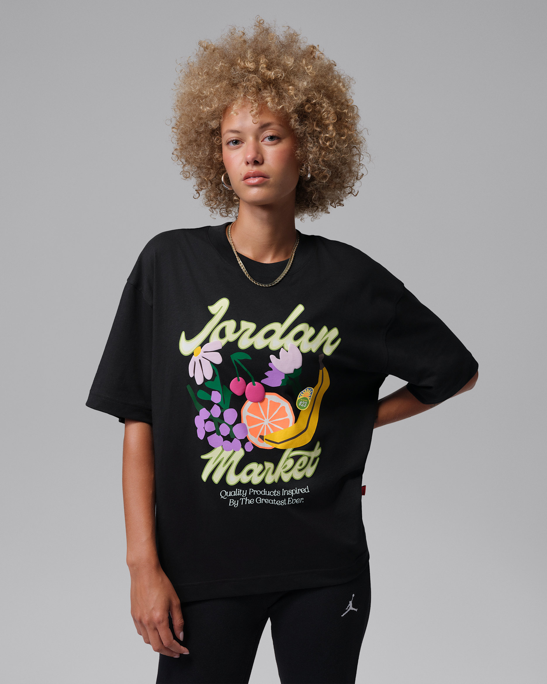 AIR JORDAN　グラフィックTシャツ　希少　Lサイズ Jordan Women's Oversized T-Shirt. Nike ZA
